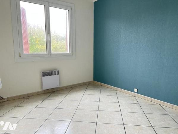 DONGES - Maison 4 chambres - 152 m².
