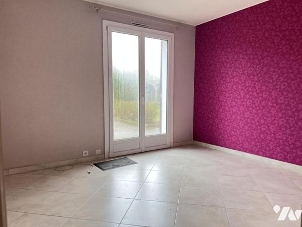 DONGES - Maison 4 chambres - 152 m².