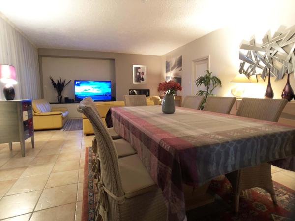 Belle demeure de 305 m2 composée de 3 gites bonne rentabilité locative