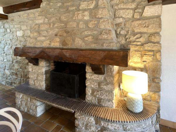 Belle demeure de 305 m2 composée de 3 gites bonne rentabilité locative