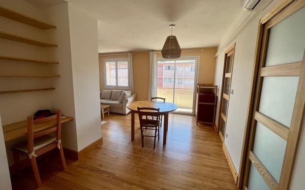 Appartement à vendre    2 pièces • 52 m2 Toulouse