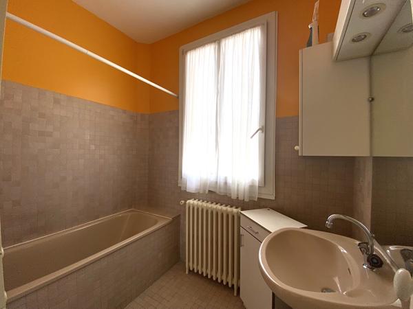 Appartement Nanterre 5 pièce(s) 116 m² 565 000 € **  - Référence  15536