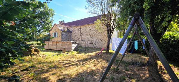 Maison en pierre avec jardin Calme, charme et beau potentiel d'aménagement Rieupeyroux