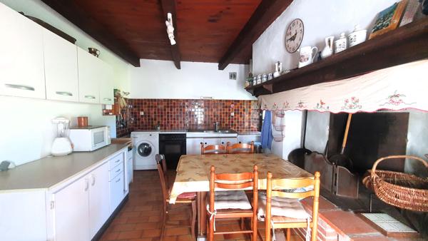 Maison en pierre avec jardin Calme, charme et beau potentiel d'aménagement Rieupeyroux