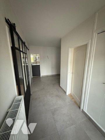 Maison à Vendre à Hesdin-la-Forêt (62140) en Pas-de-Calais (62)

Cette maison offre une surfa...