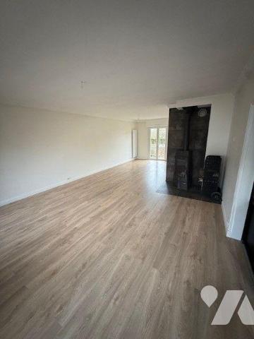 Maison à Vendre à Hesdin-la-Forêt (62140) en Pas-de-Calais (62)

Cette maison offre une surfa...