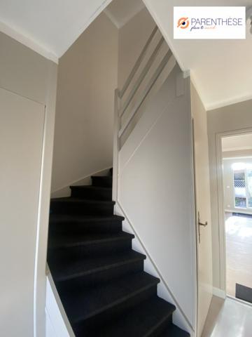 Maison semi individuelle / garage et jardin sud ouest