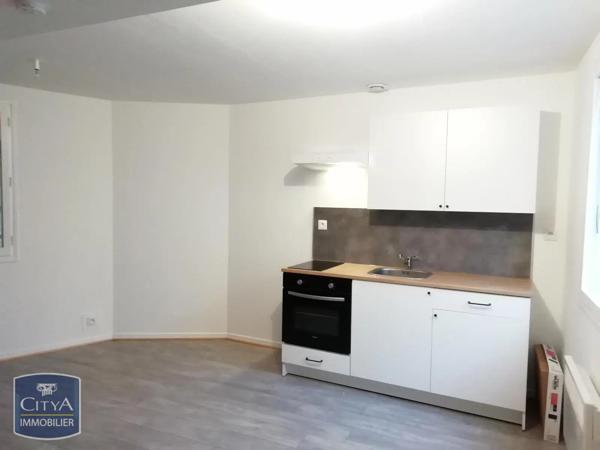 Appartement à louer 2 pièces 44.6m² Avoine (37420)
