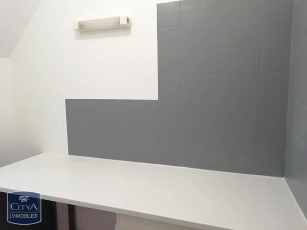 Appartement à louer 2 pièces 44.6m² Avoine (37420)