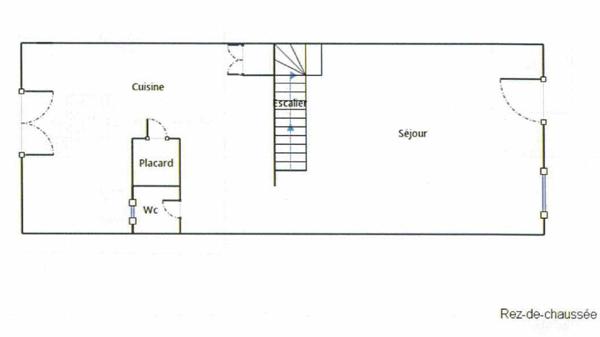 Charmante maison de village avec pierre et poutres apparentes