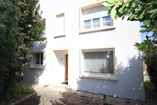 Maison familiale avec fort potentiel, 116 m² de potentiel habitable - Garage/atelier