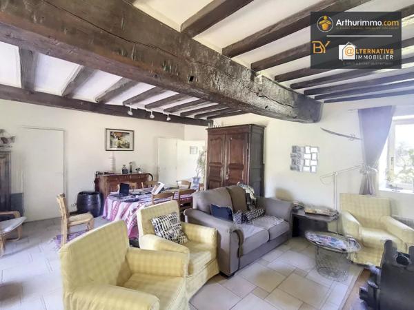 Vente Propriété 26 pièces 979 m2 à Laval