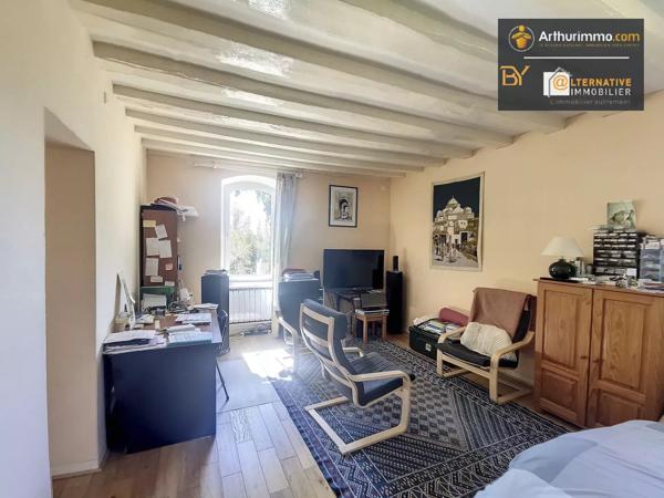 Vente Propriété 26 pièces 979 m2 à Laval