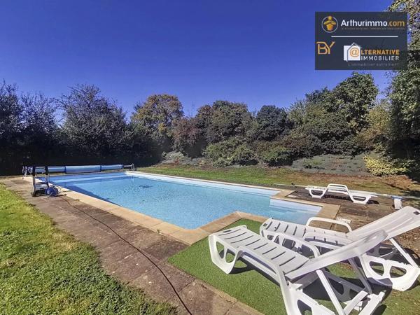 Vente Propriété 26 pièces 979 m2 à Laval