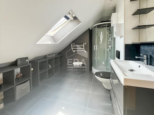 MAISON 6 PIÈCES 113 M² , BEAUX VOLUMES ET GRAND TERRAIN