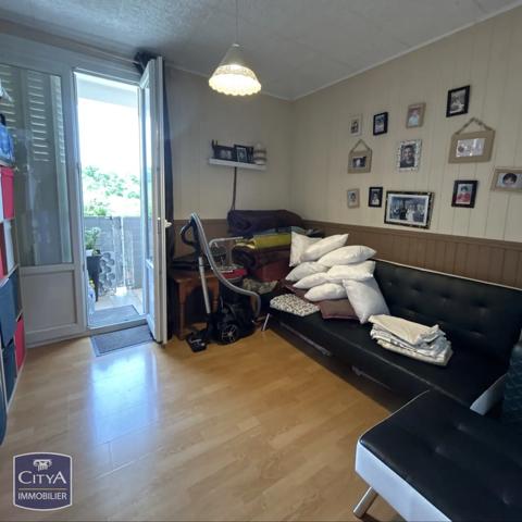 Appartement à vendre 4 pièces 72.49m² Pont-de-Chéruy (38230)