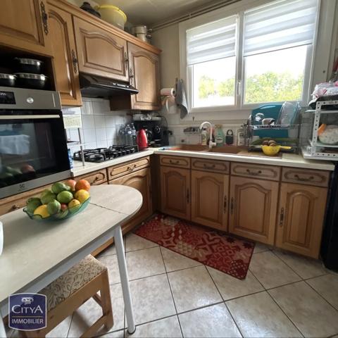 Appartement à vendre 4 pièces 72.49m² Pont-de-Chéruy (38230)