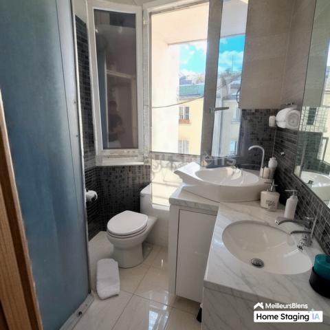 Studio place Voltaire à refaire entièrement