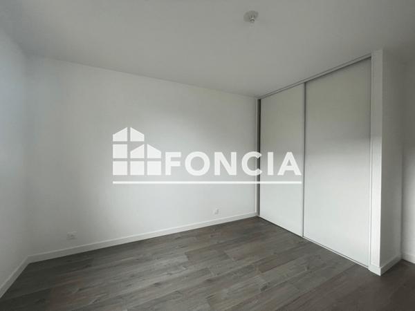 Location Appartement 2 pièces 45.15 m² - 19 RUE DE L'YSER Ploemeur 56270