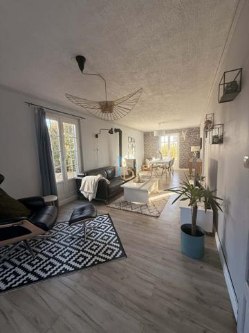 Bourges (18000) Charmante maison familiale – Secteur CREPS