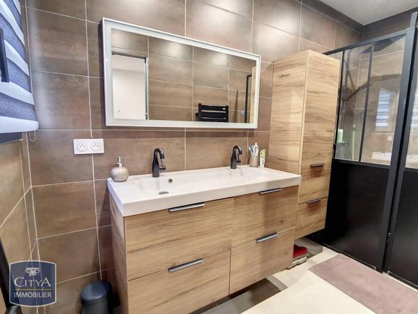 Maison à vendre 5 pièces Saint-Féliu-d'Avall (66170)