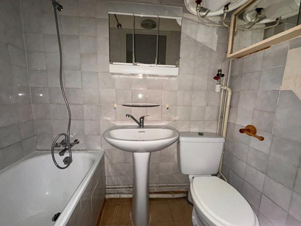 PARIS 11ème - Appartement 2 pièces - 40.16m² - METRO PERE LACHAISE