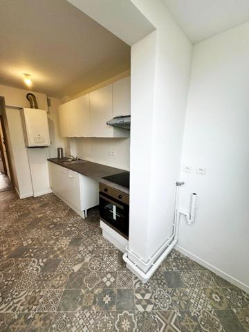 A VENDRE - La Rochelle - Appartement 3 Chambres - Balcon - Parking - Cave