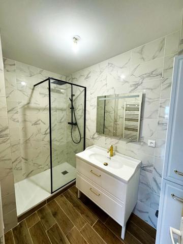 A VENDRE - La Rochelle - Appartement 3 Chambres - Balcon - Parking - Cave