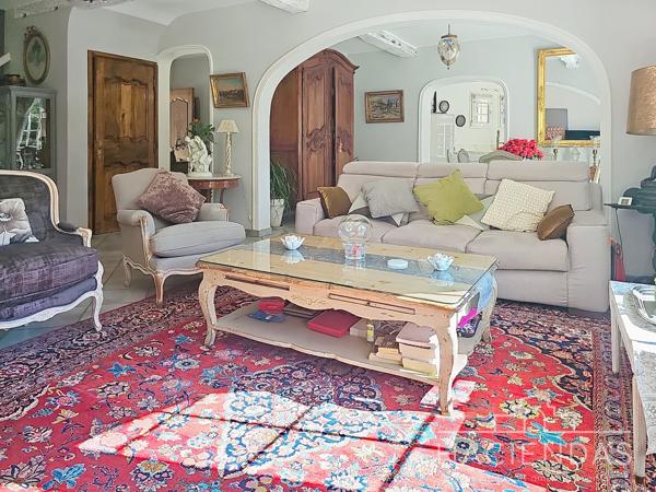 Meyrargues (13650) Nature, calme et confort au pied du Luberon et à 20 minutes d'Aix