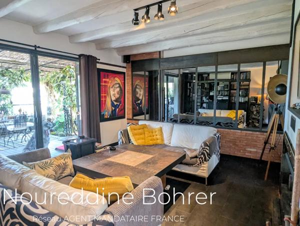 Immobilier Grimaud (83310) – Maison 262m2 – 1 575 000 €