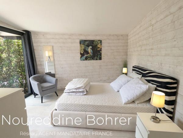 Immobilier Grimaud (83310) – Maison 262m2 – 1 575 000 €