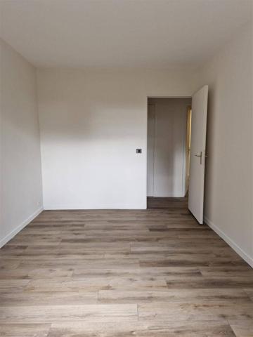 Achat appartement Émerainville - 5 pièce(s) - 98 m² - 249 000 €