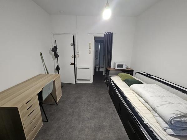 3952LP - Vente Studio ANGERS