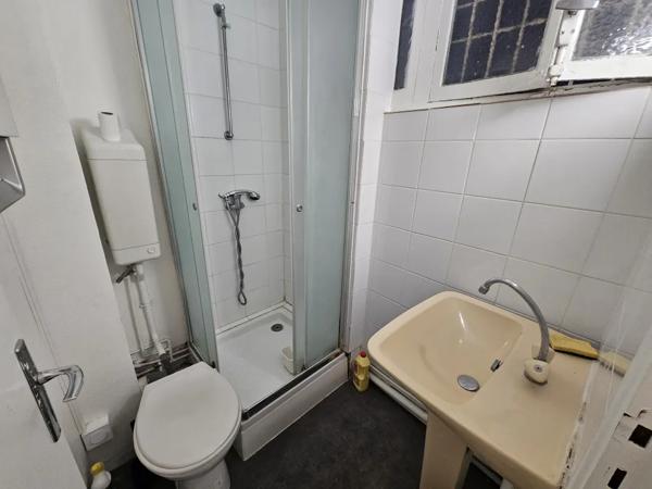 3952LP - Vente Studio ANGERS