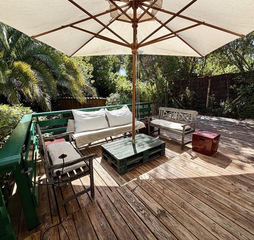 Cap Ferret 44 hectares 2eme ligne, plage du Mimbeau, 5 ravissantes cabanes bois sur terrain de 980 m2