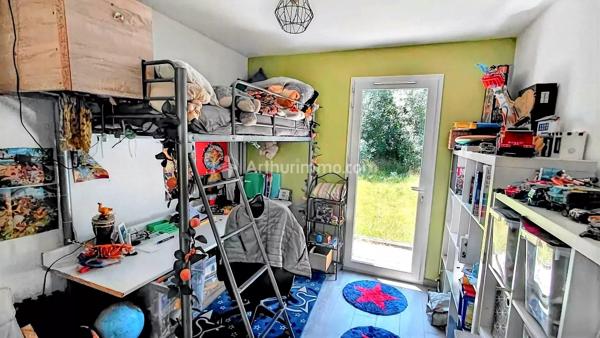 Vente                                                      Maison
                        
                     5 pièces                      121 m2                     à Soual