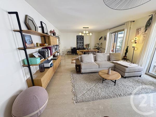 Appartement F4 à vendre  4 pièces - 112 m2 LYON - 69007