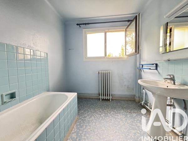 Appartement à vendre 4 pièces 81,1 m² Ville-d'Avray