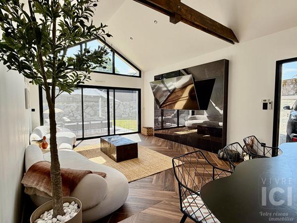 MAISON - CONTEMPORAINE - 125M² - 3 CHAMBRES - GARAGE- MENARDAIS