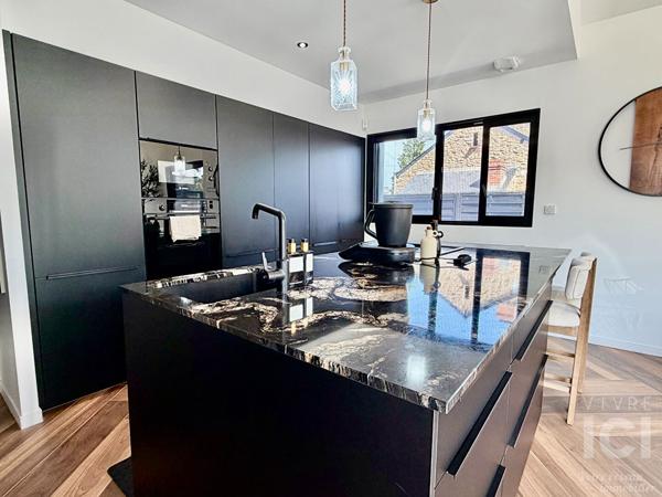 MAISON - CONTEMPORAINE - 125M² - 3 CHAMBRES - GARAGE- MENARDAIS
