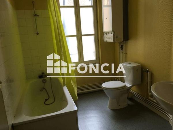 Location Appartement 2 pièces 33.25 m² - 36 AVENUE FOREST Charleville Mezieres 08000