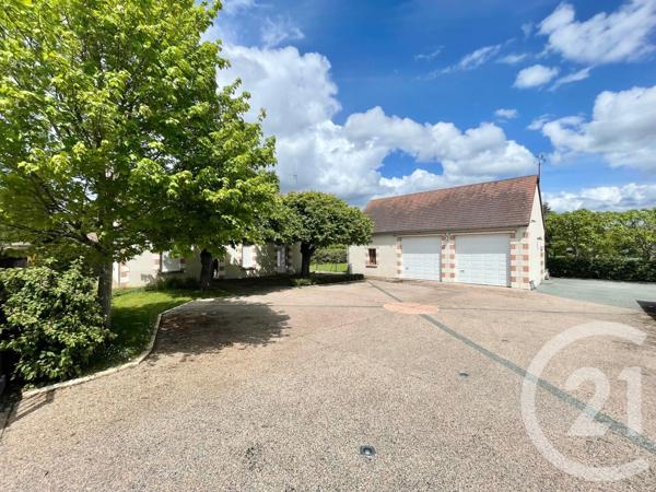 Maison à vendre  11 pièces - 291,48 m2 VILLEFRANCHE SUR CHER - 41