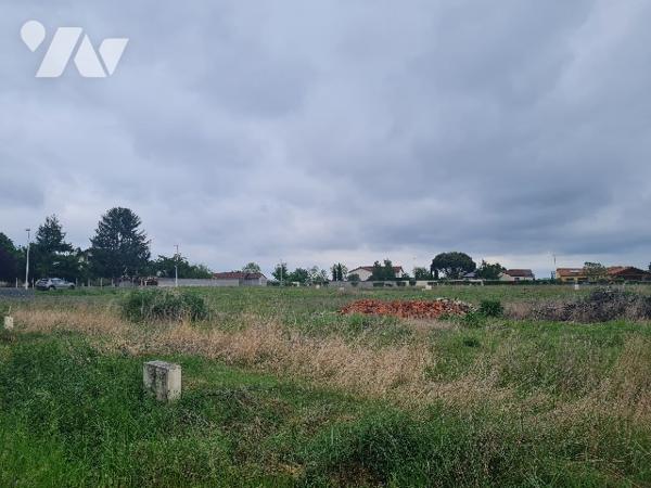 Terrain a batir de 690 m2