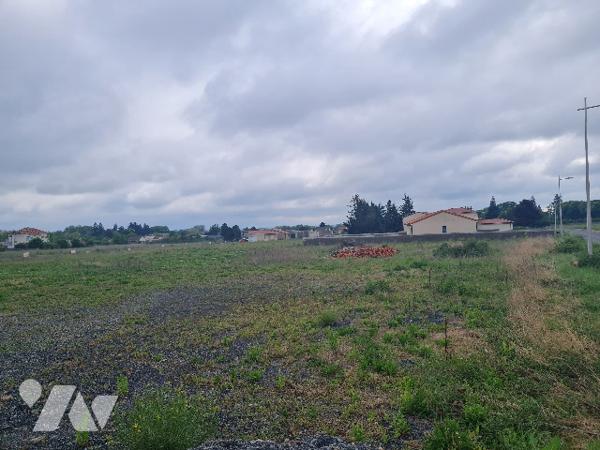 Terrain a batir de 690 m2