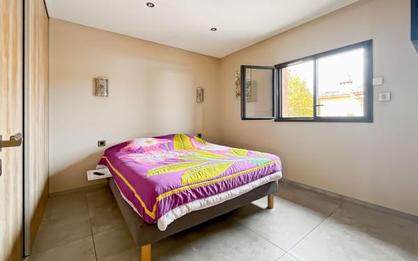 Maison à vendre    5 pièces •  Hyères