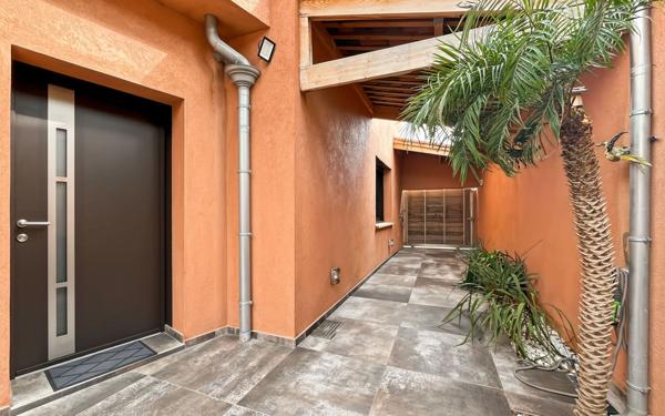 Maison à vendre    5 pièces •  Hyères