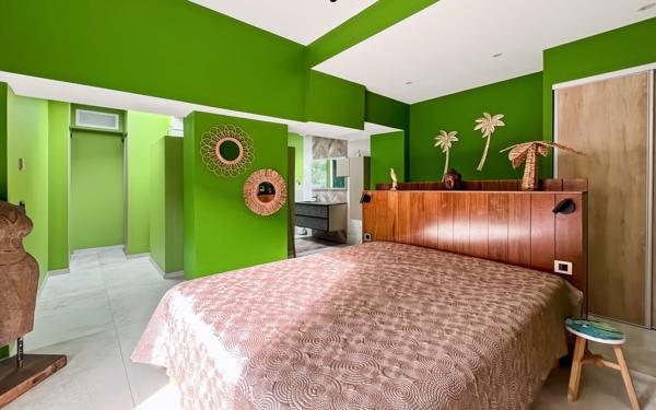 Maison à vendre    5 pièces •  Hyères