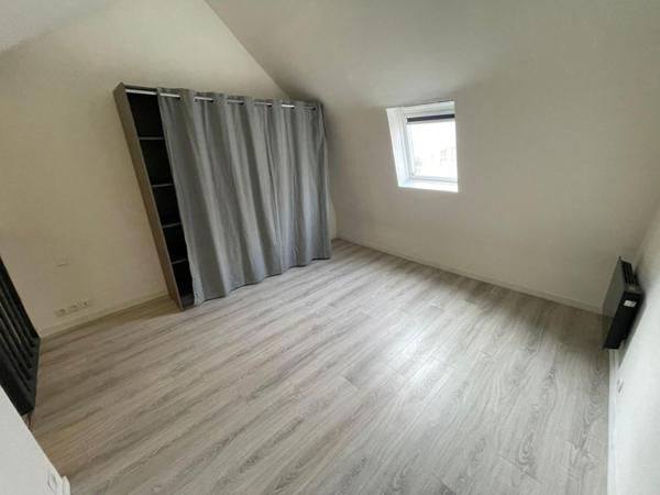 A LOUER : T2 à LILLE • Vieux lille • 855 € CC • Réf. G027