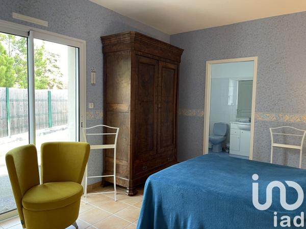 Maison traditionnelle 11 pièces de 176 m² à La Tranche-sur-Mer (85360)