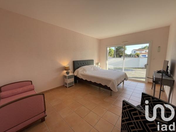 Maison traditionnelle 11 pièces de 176 m² à La Tranche-sur-Mer (85360)